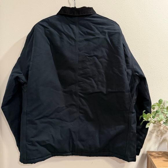 Carhartt Men’s 46 Black C03 Detroit Style Chore Jacket Rugged Workwear Utility - Picture 2 of 6
